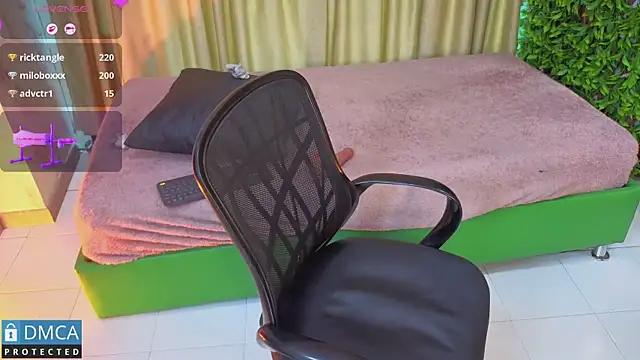 nena_cupcake_ webcam