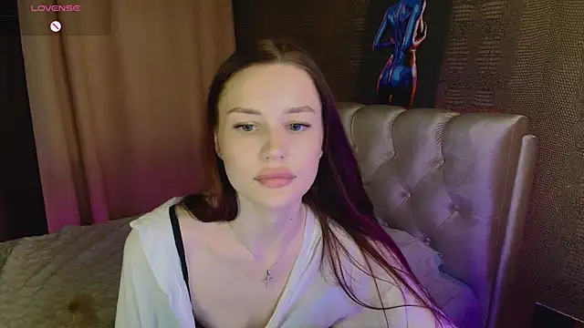 Aria_Mila webcam