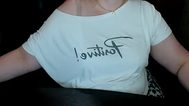 AlisaHot55 webcam