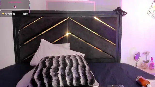 april_jones05 webcam