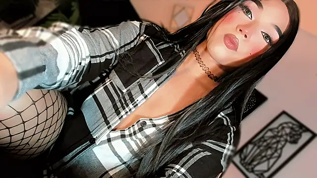 misstreslatin webcam