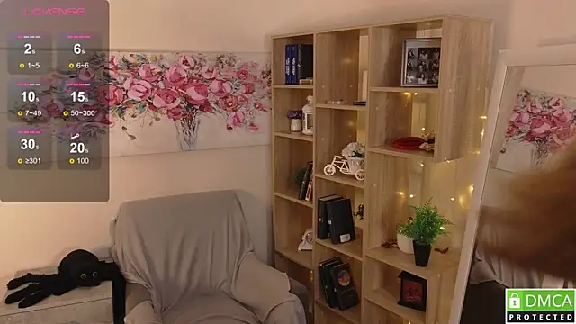 Watch Sue_Sanders live on EroticFlix - High definition streams