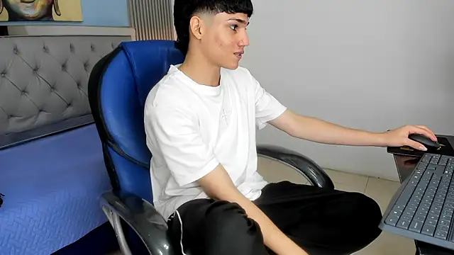 SamBlack_ webcam