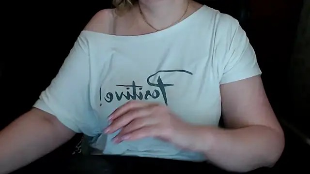 AlisaHot55 webcam
