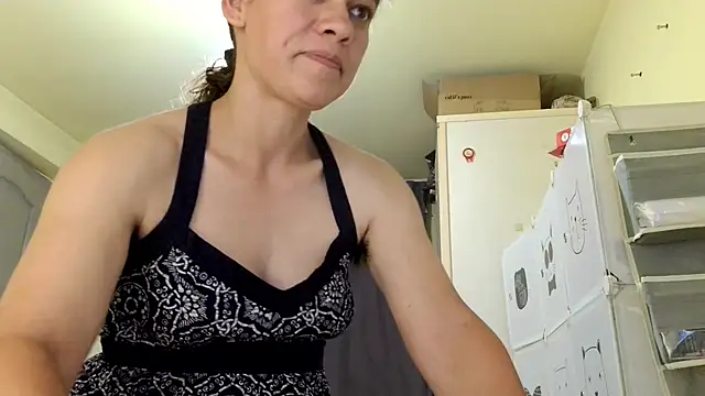 mercylove (F milf) - naughty show