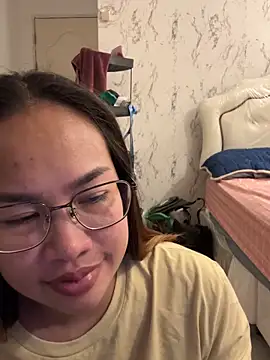 Ponthip webcam