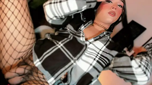 misstreslatin webcam