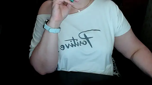AlisaHot55 webcam