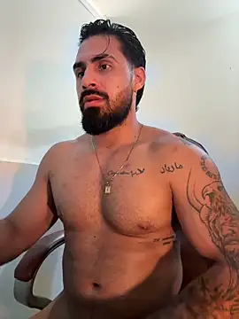 Ryan_Black3