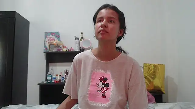 nathaly_jones_ webcam