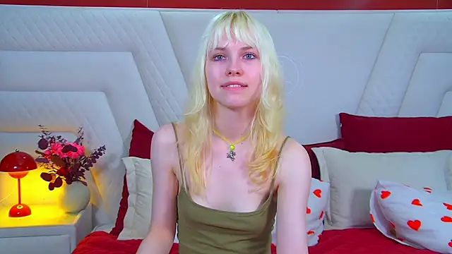Watch HannahHollis live on EroticFlix - High definition streams