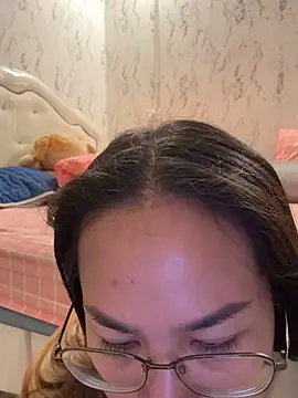 Ponthip webcam