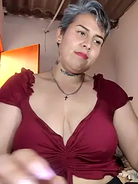 Yessi_rousse webcam