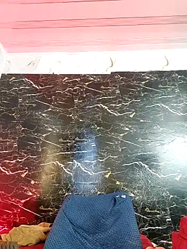 crislingery_dolli webcam