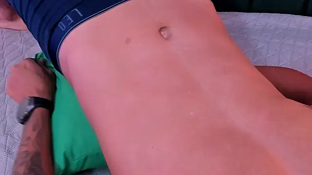 Funny_GirlsW webcam