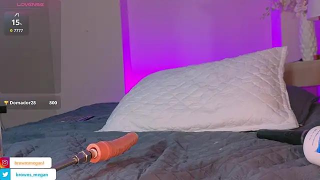 Megan_browns1 webcam