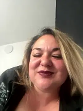 MikyVesela webcam