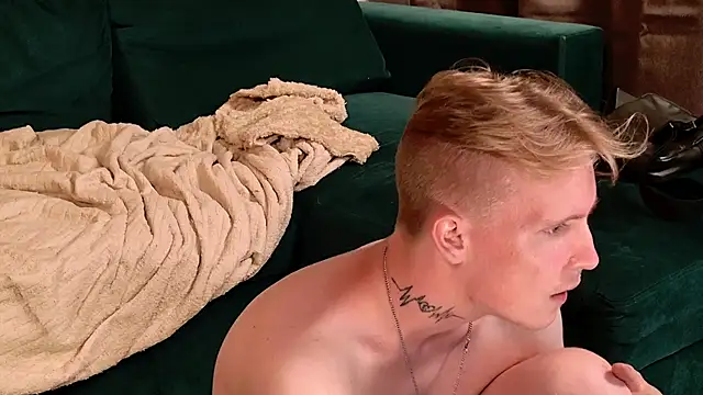 SweetBoyAlexx