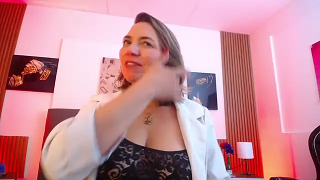 milfsecret69 (F milf) - RUB PUSSY AND CREAM 🤩