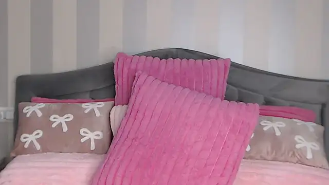 LuanaColucci webcam