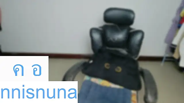 nunanunanuna webcam