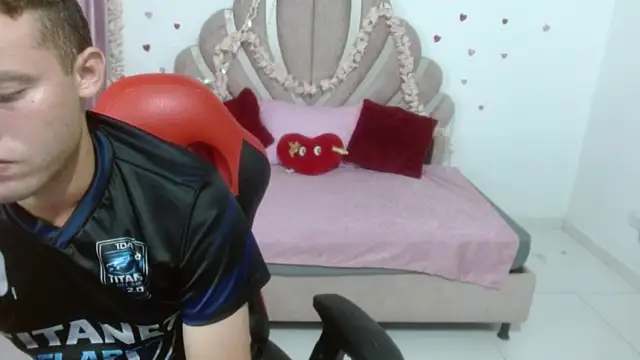 sven_fox723 webcam