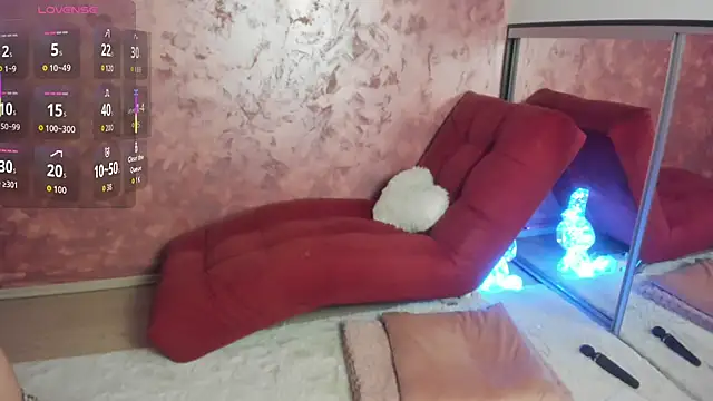 LesyaTouch webcam
