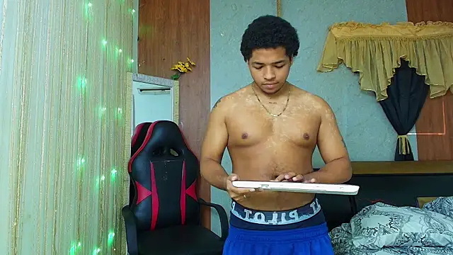 black_king_241 webcam