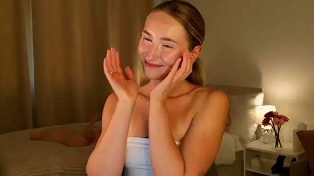 bella__rose webcam