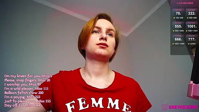 KinkyMissCherry webcam