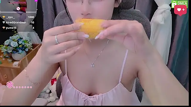 Dully_ana live cam on StripChat