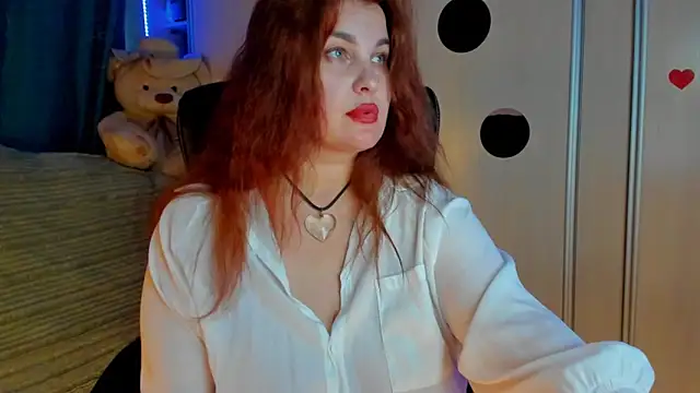 CoraSwon webcam