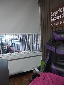 Cute_Penelope webcam