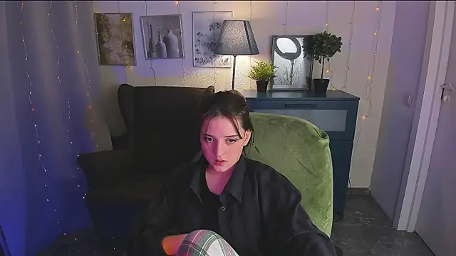 SarahShelby webcam