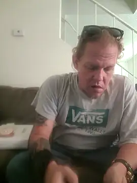 yourMasterisBored webcam