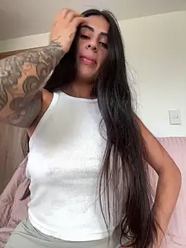 lunasex06 webcam