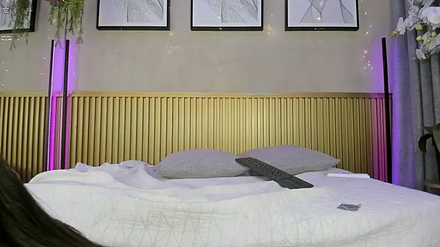 Angela_Reed webcam
