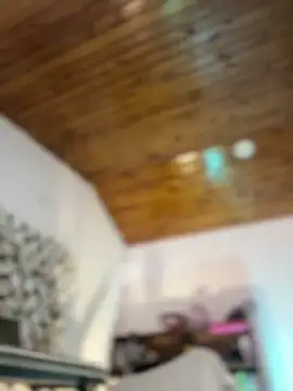 NikkiNix webcam