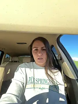 BrunetteNymph webcam