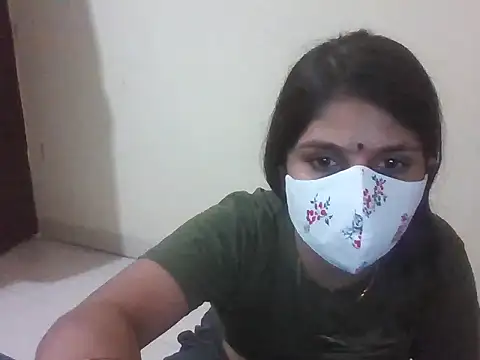 YourEbonyMuse webcam