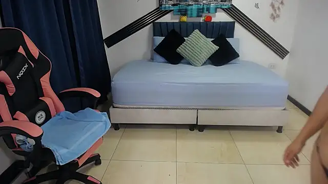Alice_Roosee webcam