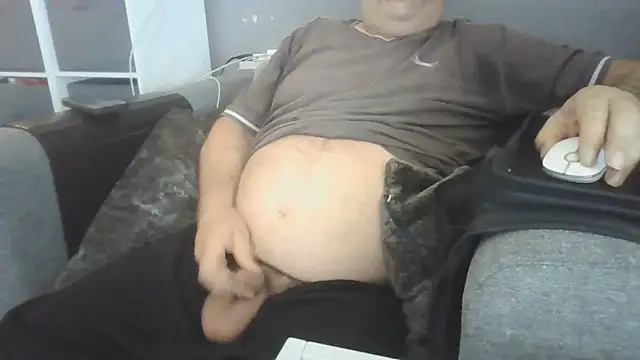 Naturistmale45 webcam