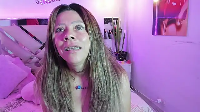 Karly_moon webcam