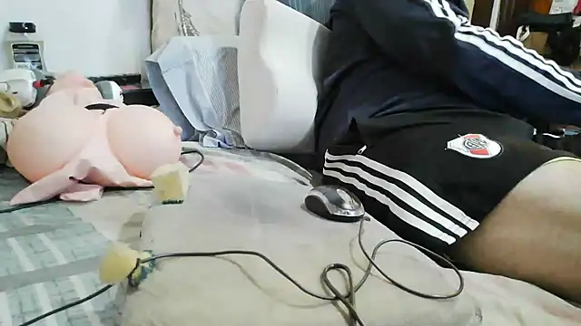 messi_syssy webcam