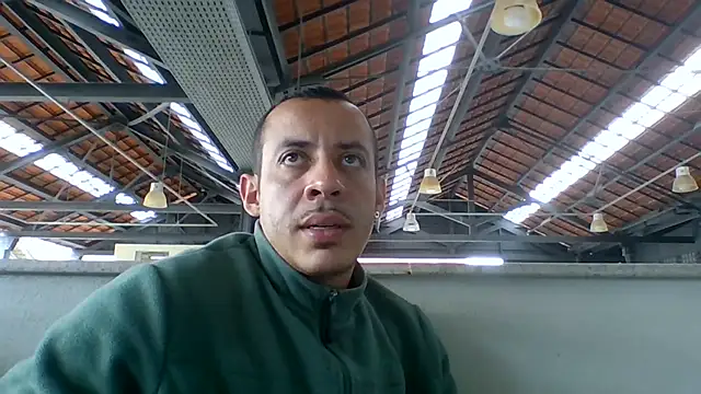 MachoScorpionCaralho webcam
