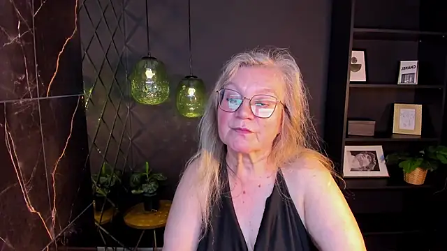 NataliMellow webcam