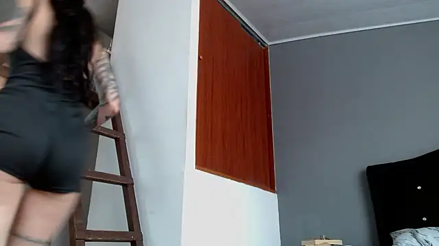 Emilia_1995 webcam