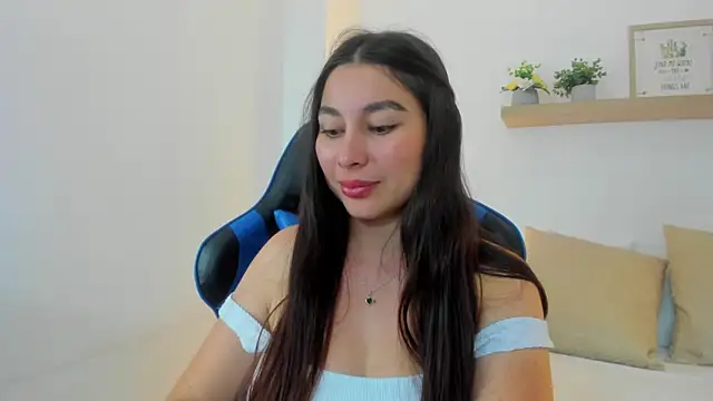 bella_99_ webcam