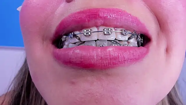 Watch miss__evolet live on EroticFlix - High definition streams