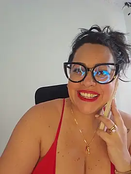 Nicoleefaith_